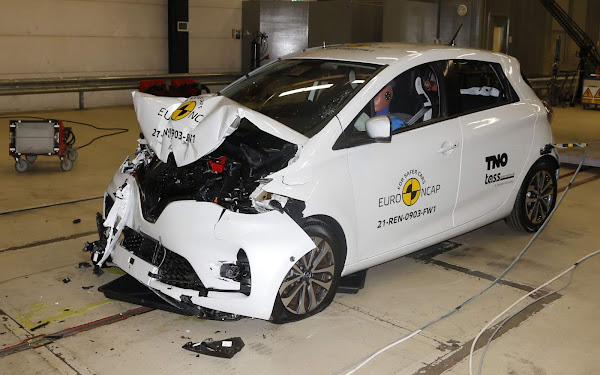 Renault Zoe com zero estrelas nos testes de segurança Euro NCAP