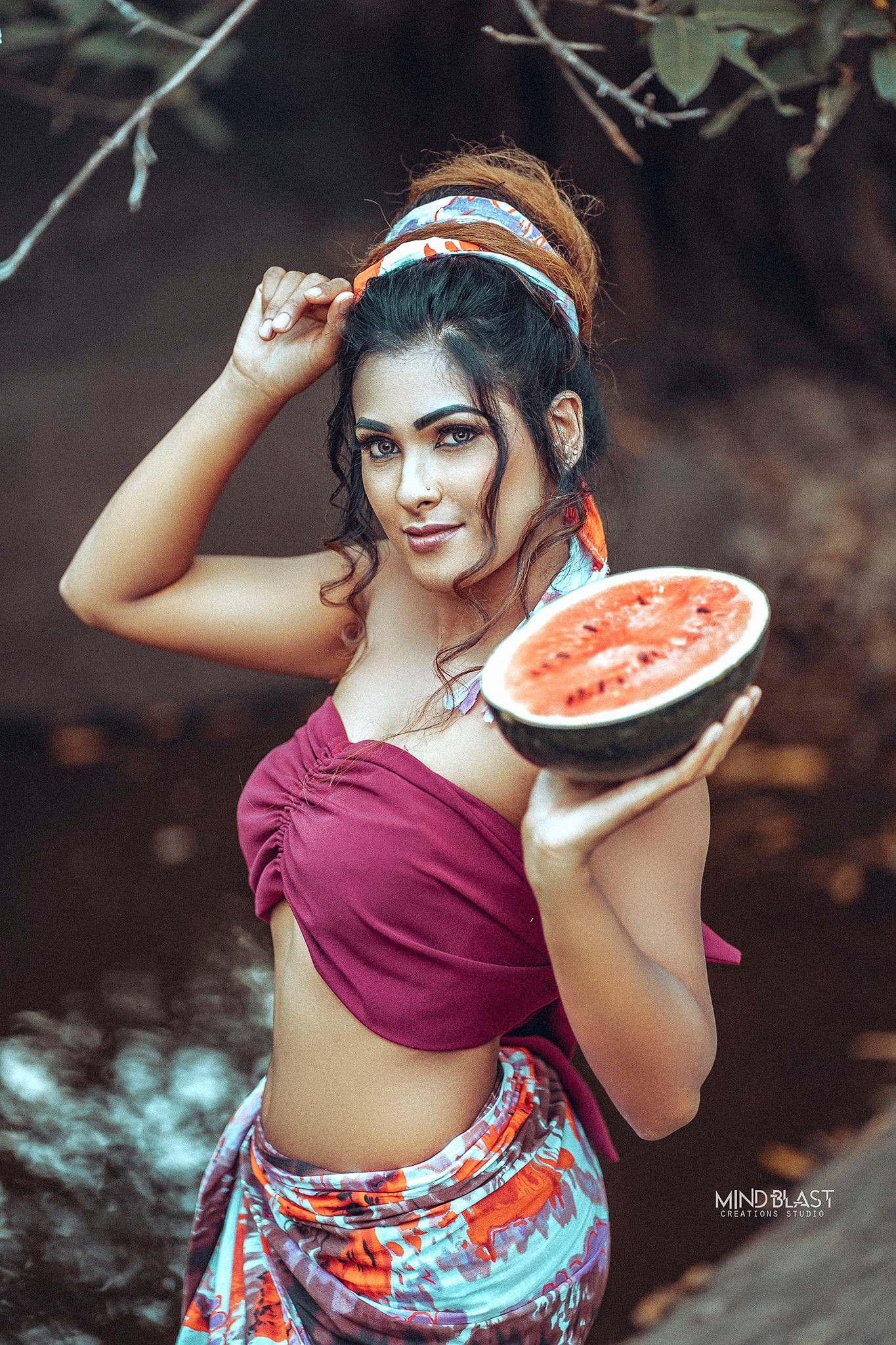 Hyemi Ash girl with melon