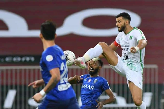 عمر السومة لاعب الأهلي