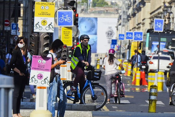 Paris : Anne Hidalgo souhaite un justificatif obligatoire pour circuler en centre-ville, « Ticket de caisse ou ordonnance »