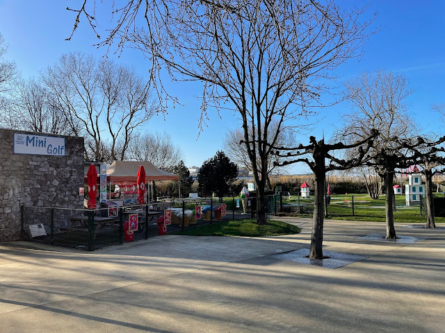 Mini-golf Nausicaà in Boulogne-sur-Mer. Photo by Christopher Gottfried, February 2022