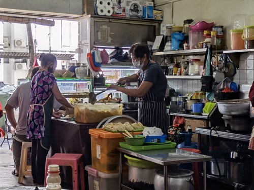 Curry_Puff_Heap_Seng_Leong_Coffee_Shop