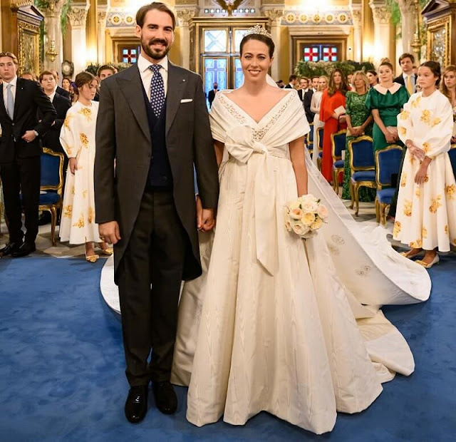 Nina Flohr is wearing wedding dress by Chanel Fall 2020 Couture. Princess Nina Flohr is wearing the Antique Corsage Tiara