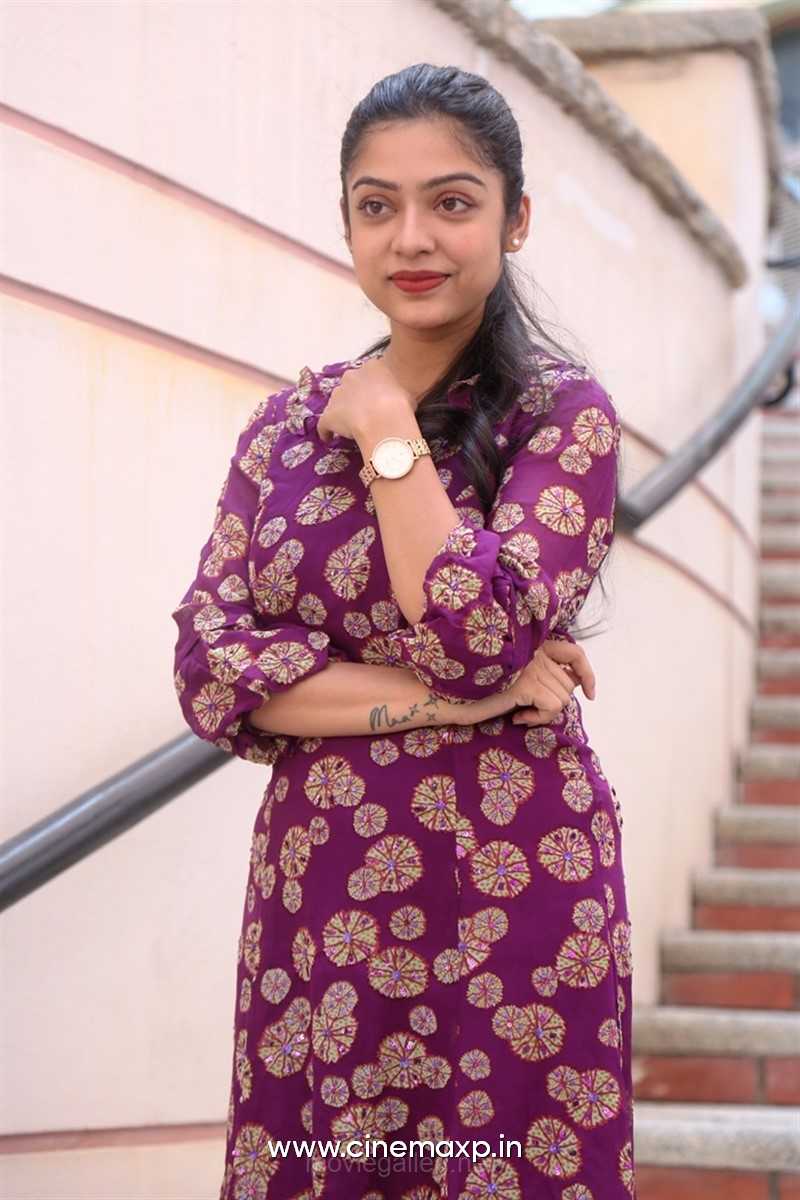 Telugu Actress Varsha Bollamma Photos