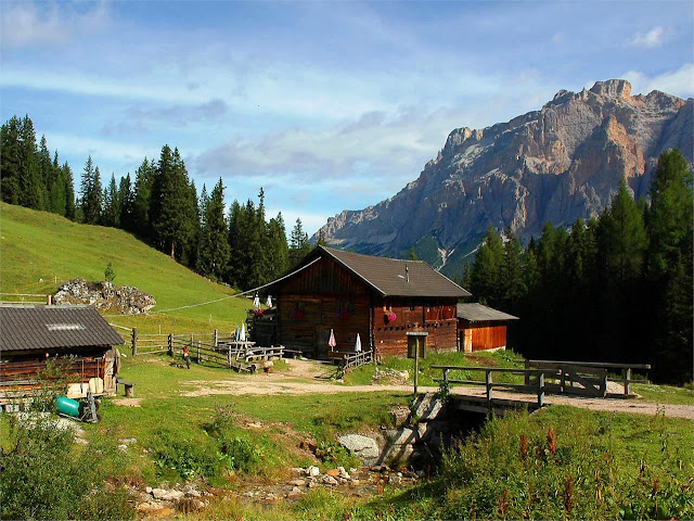 passeggiate facili alta badia