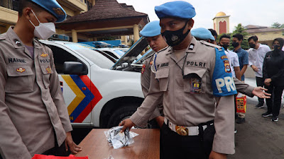 Kabidpropam Polda Banten Cek Kendaraan Dinas dan Senpi