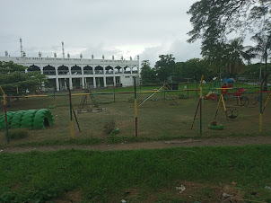 Nadi Muslim college which is also a school excepts students from all religious backgrounds.