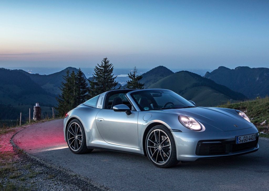 2021 Porsche 911 Targa 4