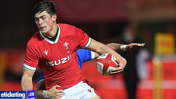 Louis Rees-Zammit out of the Wales squad in Saturday Six Nations game against England