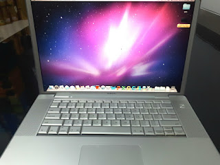 Laptop MacBook Pro A1211 Core 2 Duo 2.33GHz 15" RAM 4GB HDD 160GB Seken