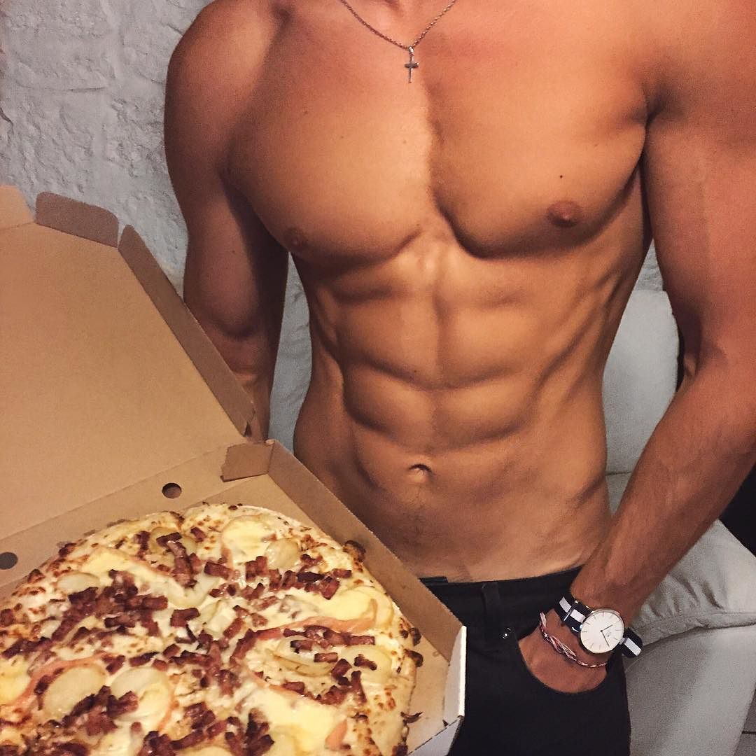 fit-shirtless-hot-hunk-abs-pizza-delivery-guy