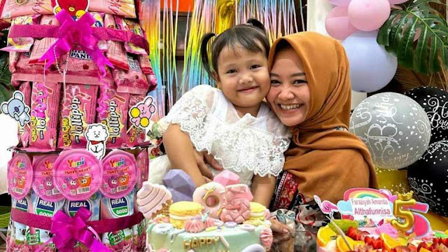 Perjuangkan Bakat Sang Anak, Linda Febbrianti Prasetyo Berhasil Antar Cia Althafunnisa Jadi Artis Senada Digital