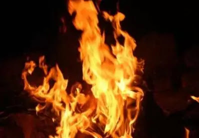 Faisalabad Textile mill fire millions of clothes burnt to ashes houses engulfed