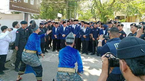 Mendaftrkan Caleg ke KPU Sumbar, Partai Nasdem Optimistis "Menang"