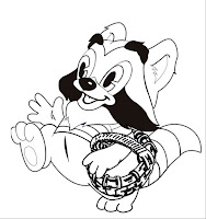 Raccoon holding basket coloring page