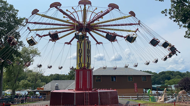 Quassy Amusement Park Swings Ride