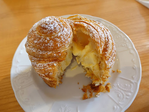 Pane e Latte artisanal Italian bakery cafe patisserie Stanley Hong Kong signature croissant bomboloni