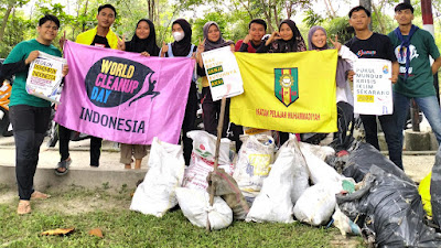 World Cleanup Day Riau 2023, IPM Riau Gelar Aksi Bersih-Bersih Sampah di Sungai Sail 