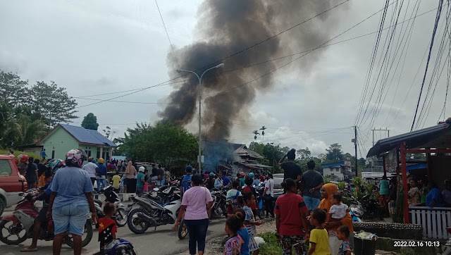 Ludes Terbakar Sebuah Toko DiKampung Wermit Distrik Teminabuan 