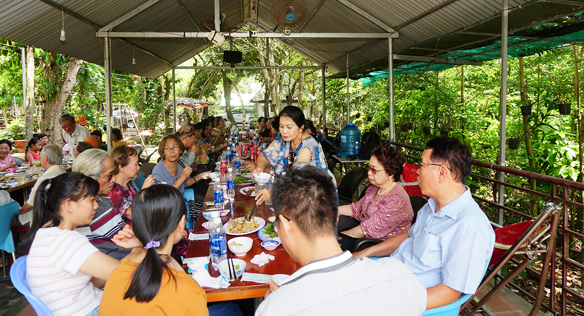 2022 May 22 Họp mặt thân hữu Dược Khoa tại Trảng Bom