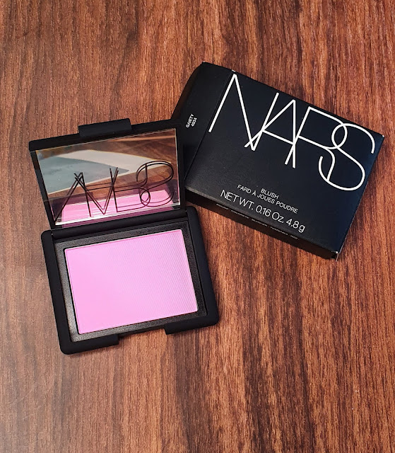 Nars blush in gaiety