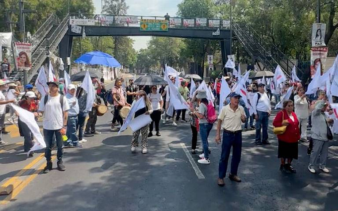 Acusan al Gobierno de la CDMX y al INVI de gestionar viviendas a cambio de votos a favor de Morena