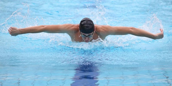 رياضة السباحة وفوائدها وأهميتها لصحة الجسم