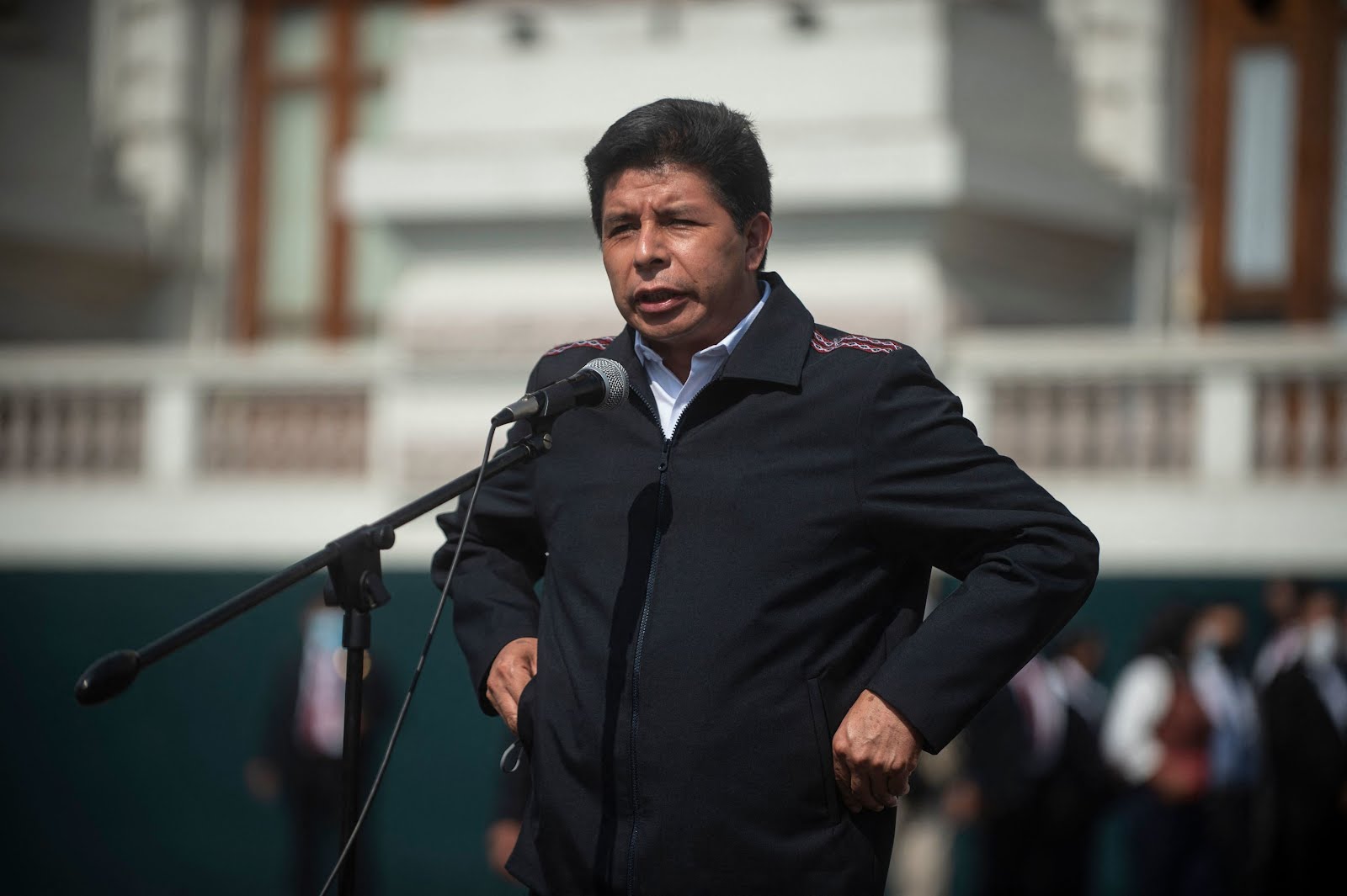 El 68 % de los peruanos está a favor de anticipar las elecciones generales