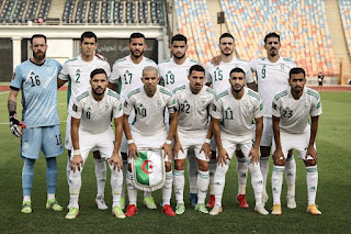 الفيفا: بليلي وبغداد يستعدان لقيادة الجزائر ضد قطر في نصف نهائي كأس العرب