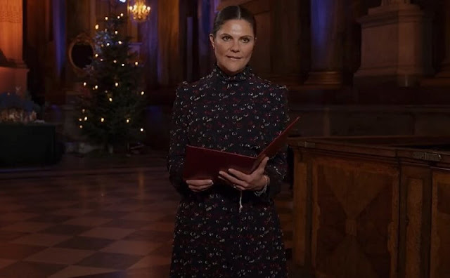 Crown Princess Victoria wore a Edda printed midi dress from Rodebjer. The Crown Princess read out the Christmas Gospel