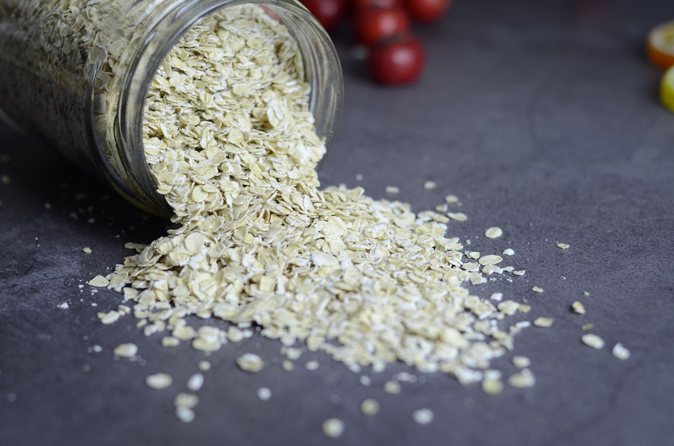 What are the benefits of oats and the best types for the health of the body?