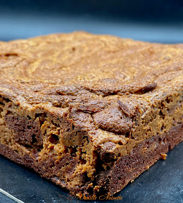 BROWNIES MARBRÉS AU BEURRE DE CACAHUÈTES