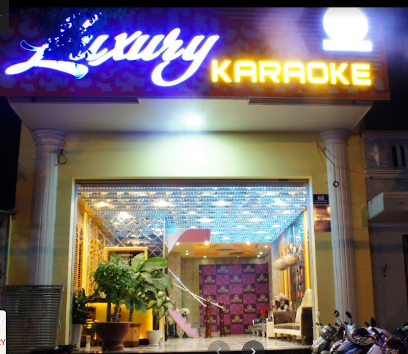 LUXURY KARAOKE