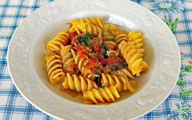 Maccu pasta