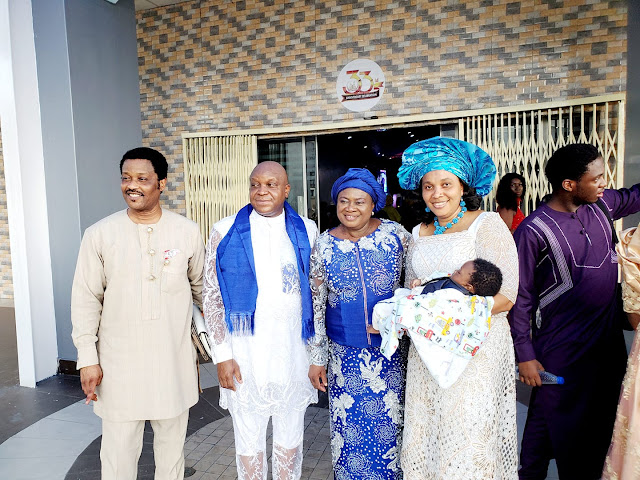 Nigerian Couples welcomes their first child after 28 years of waiting (Photos)