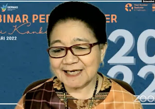 Dr Siti Annisa Nuhonni, pengurus Yayasan Kanker Indonesia