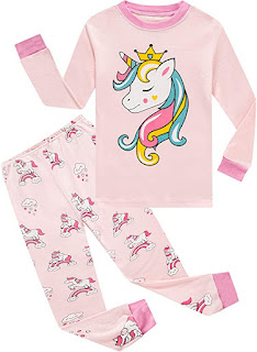 Pajama sleep set with unicorn design