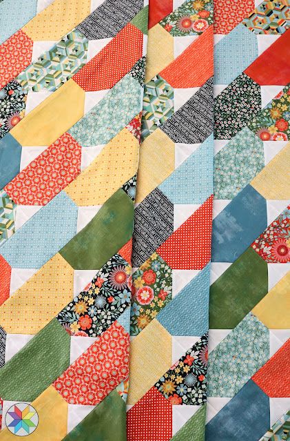 Top Notch quilt pattern by Andy Knowlton of A Bright Corner - a layer cake or fat quarter quilt pattern in four sizes