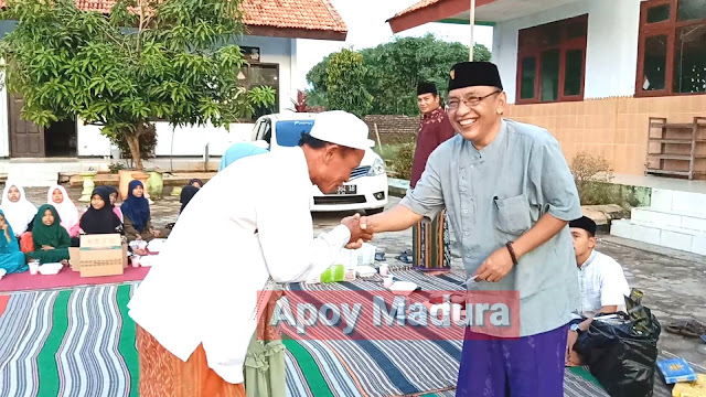 buka puasa bersama dan bingkisan lebaran sdn panaongan 3 pasongsongan sumenep jawa timur