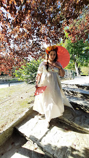 Robe de mariée japonisante peinte à la main