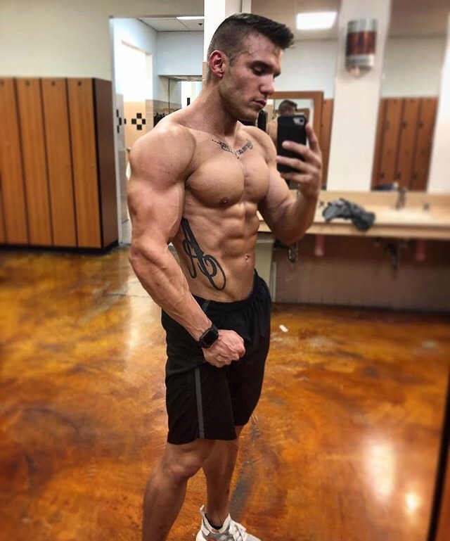 strong-shirtless-masculine-man-alpha-male-daddy-selfie-locker-room