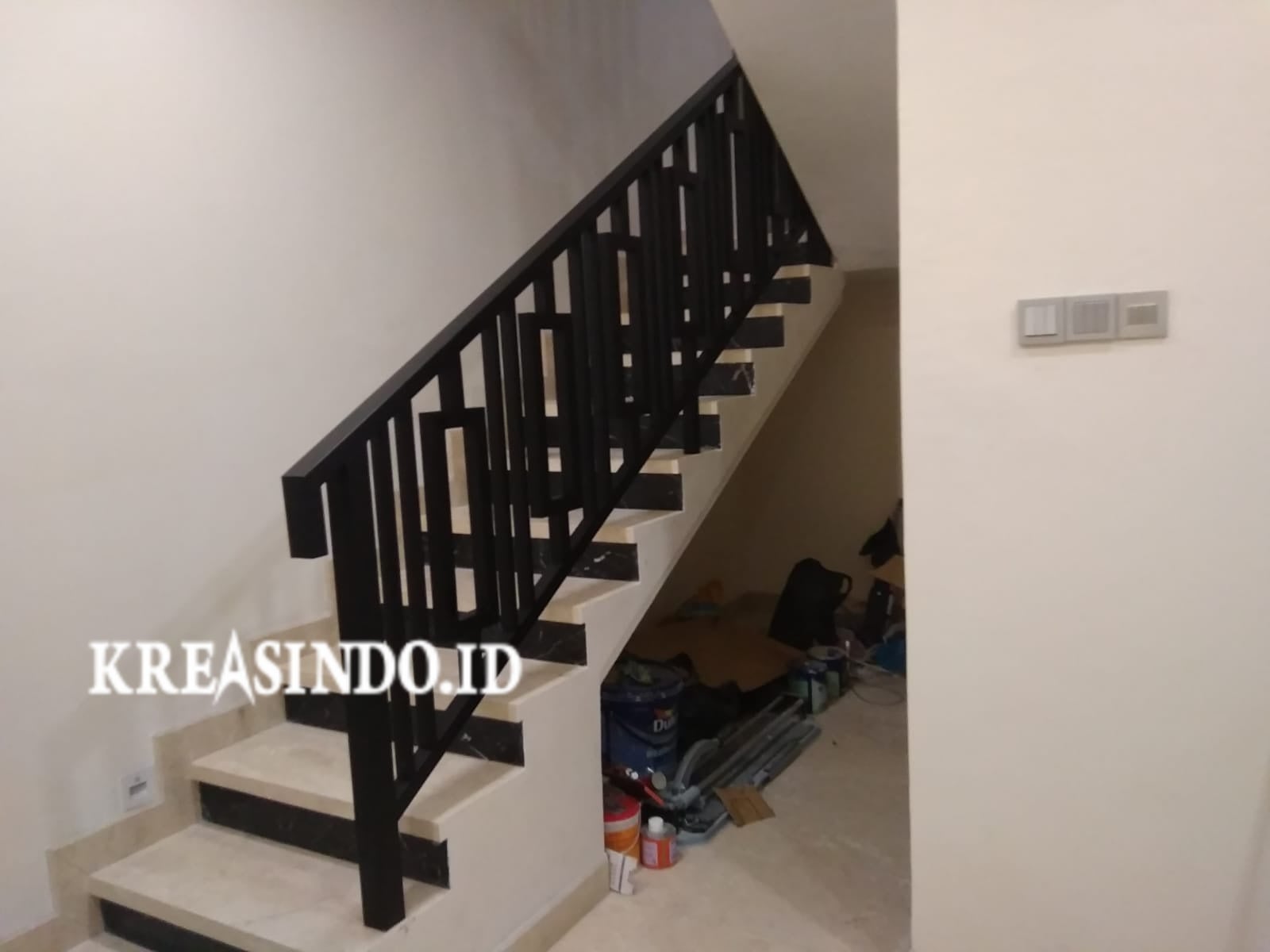 Railing Balkon Besi Tangga Minimalis Pesanan Bpk Hartono di Aeroland Residence Tangerang