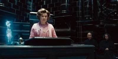 Harry Potter: Dolores Umbridge era oficialmente uma Comensal da Morte?