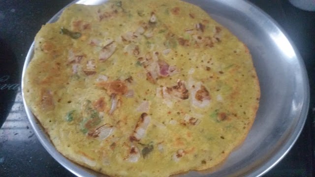 Adai dosa recipe | Simple and Healthy breakfast recipe - EverythingTraditional