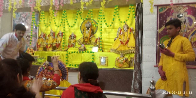 द्वारकाधीश मंदिर में फाग महोत्सव: भक्तों ने जमकर होली खेली