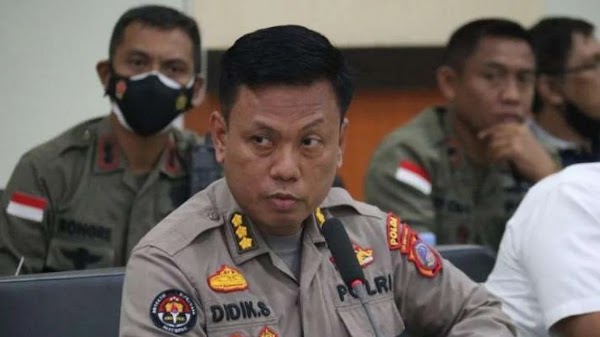 Belasan Polisi Diperiksa efek Penembakan Warga Tolak Tambang Parimo