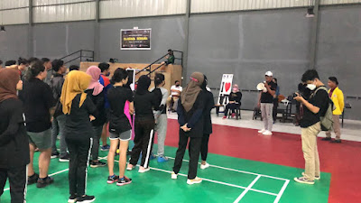 Mapala UT Batam dan UT BATAM Futsal Club Gelar Kegiatan Olahraga Badminton