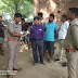 जौनपुर में झाड़ू लगाने को लेकर चचेरे भाइयों में मारपीट, एक की मौत और दो लोग घायल