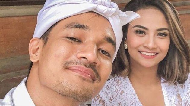 Vanessa Angel dan Suaminya Meninggal di Tempat, Sang Supir Justru Tertangkap Basah Lakukan Hal Ini Usai Lihat Mobil yang Dikendarainya Hancur Parah