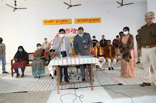 जिला जेल में संपन्न हुए कार्यक्रम, जेल में सजा काट रहे 45 बंदियों को 30 दिन की सजा में माफी दी गई